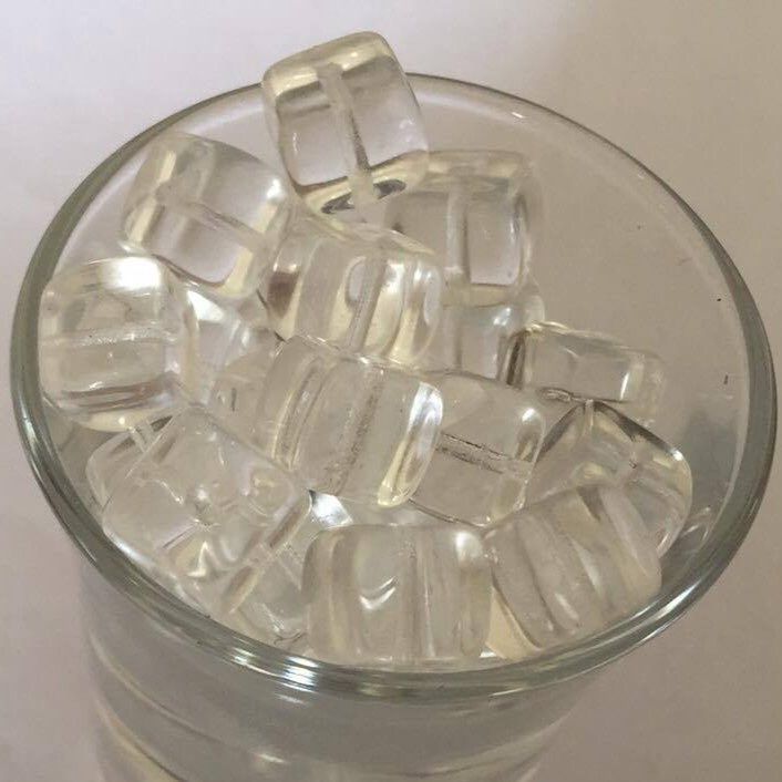 Czech Cube - Clear 8x11mm