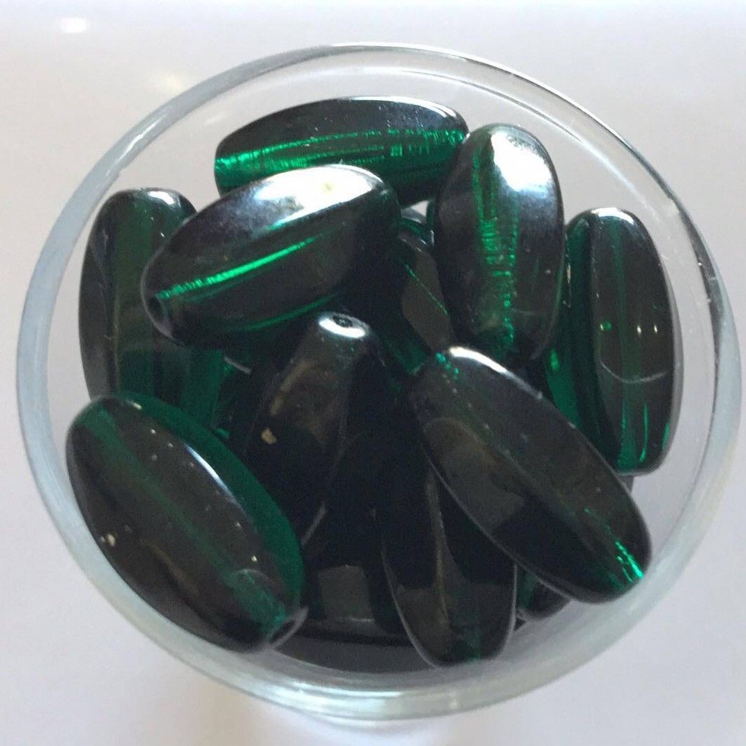 Czech Ridged Oval - Emerald 18mm