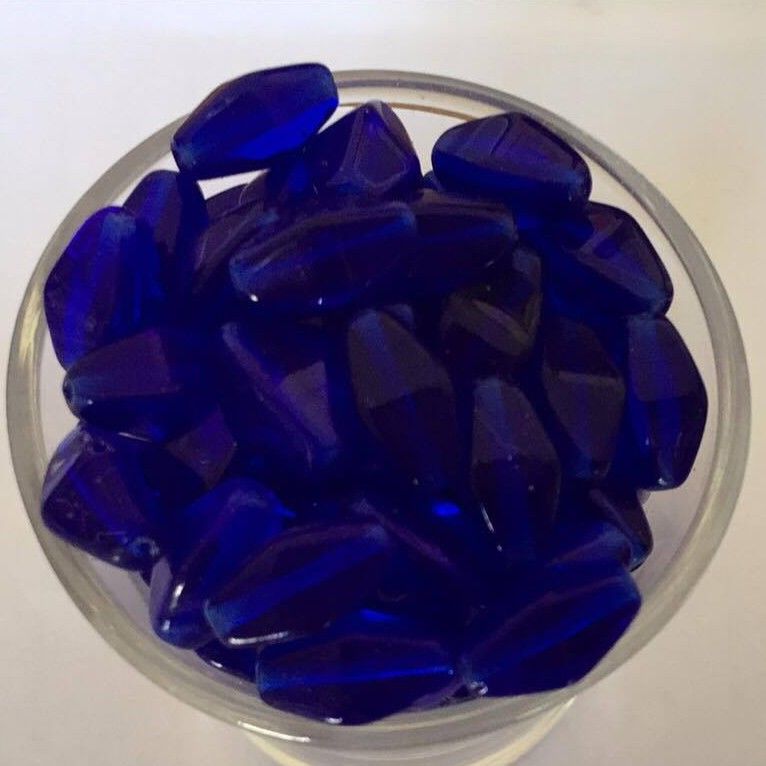 Czech Lantern - Royal Blue 11x7mm