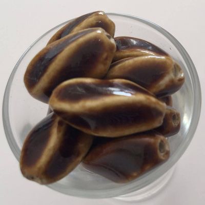 Chinese Porcelain Twist - Coffee 20x10mm