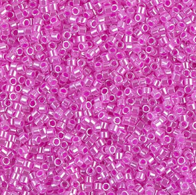 Delica Seed Bead - Fuchsia Luster 11/0 (DB247) (Per 5gm)