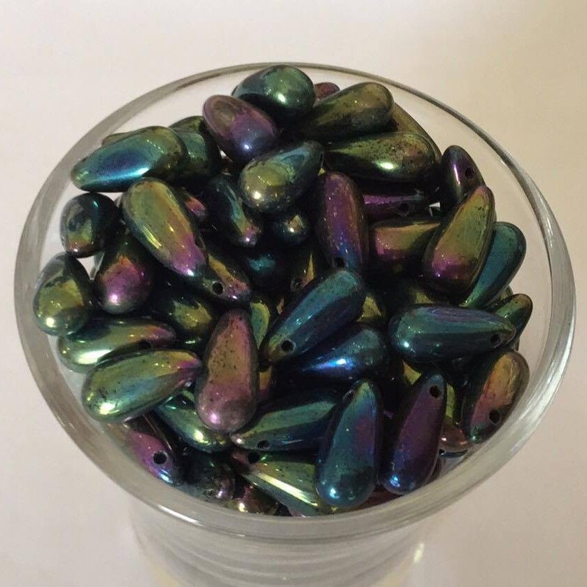 Tear Drop - Green Iris 10x5mm