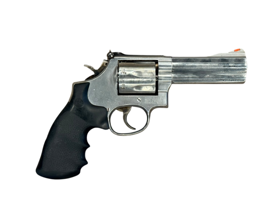 *USED* S&amp;W 686-4 4&quot; .357MAG, 7 SHOT REVOLVER, S.S., W/ 4 SPEED LOADERS, ORIGINAL CASE
