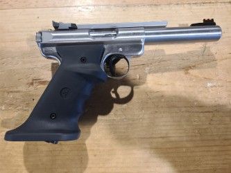 *CONS* RUGER MARK III TARGET 5.5" 22LR PISTOL, S.S./BLK, W/ 2 MAGS, VOLQUARTZEN TRIGGER, ORIGINAL CASE