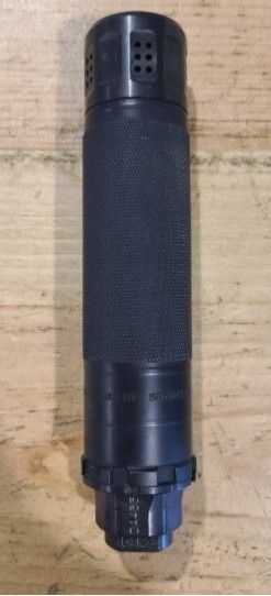 *USED* DEAD AIR SIERRA 5 5.56 SUPPRESSOR, BLK, W/ XENO MOUNT/ 1/2X28 COMP. EBRAKE, ORIGINAL BOX