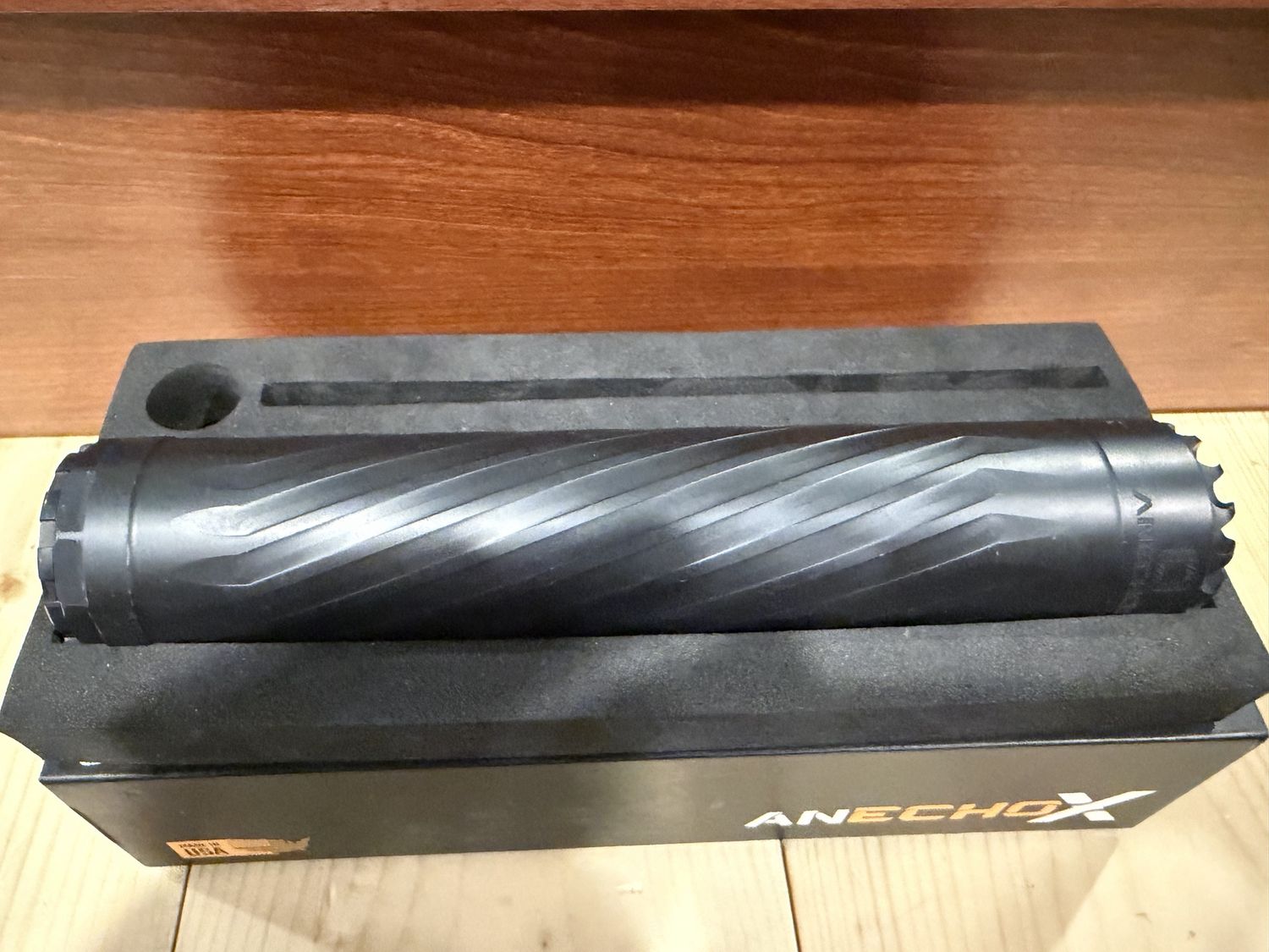 *USED* ANECHOIC ANECHOX 30L .30CAL SUPPRESSOR, BLK,  COMES W/ 5/8X24 DIRECT THREAD HUB MOUNT, ORIGINAL BOX