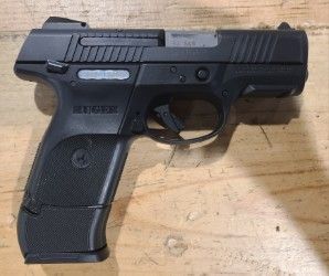 *USED* RUGER SR40C 3.5" .40CAL SEMI-AUTO PISTOL, BLK, COMES W/ 2 MAGS, ORIGINAL CASE/ACCY