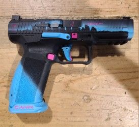 *CONS* CANIK METE SFT  MIAMI NIGHTS 4.5" 9MM SEMI-AUTO PISTOL,  BLK/BLUE, COMES W/ 2 MAGS, HOLSTER, ORIGINAL CASE/ACCYS