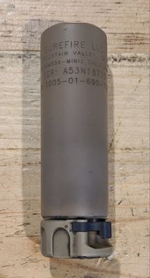*USED* SUREFIRE SOCOM556-MINI2/RC2 5.56MM SUPPRESSOR, FDE, COMES W/ MOLLE POUCH, ORIGINAL BOX