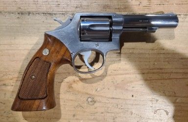 *USED* SMITH &amp; WESSON 64-1 4" .38SPL REVOLVER, WOOD/SS, COMES W/ RANGE BAG