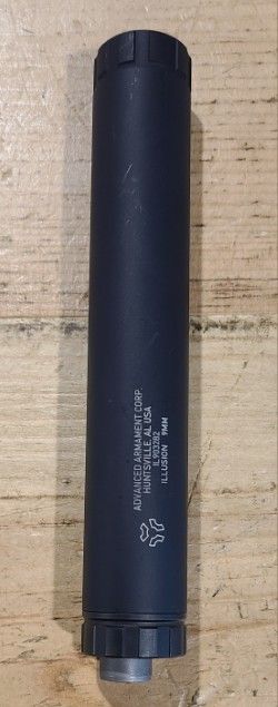 *USED* AAC ILLUSION 9MM SUPPRESSOR, BLK, COMES W/ 1/2X28 DIRECT THREAD MOUNT, NO BOX