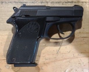 *USED*  BERETTA TOMCAT .32ACP SEMI-AUTO PISTOL, BLK, COMES W/ 1 MAG, ORIGINAL CASE