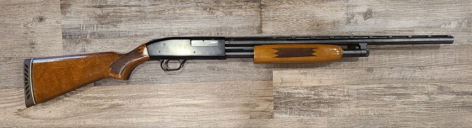 *USED* MOSSBERG 500C 20GA PUMP-ACTION SHOTGUN, WOOD/BLK, COMES AS IS NO BOX