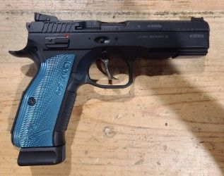*USED* CZ SHADOW 9MM PISTOL, BLK/BLUE, COMES W/ 2 MAGS, ORIGINAL CASE/ACCYS