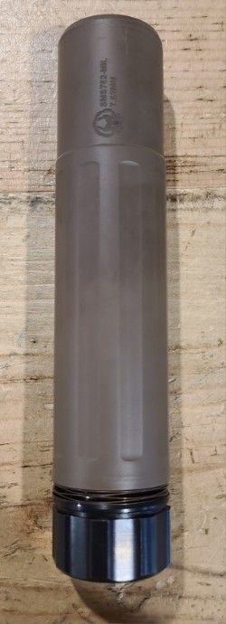 *USED* DEAD AIR SMS762-MIL .30CAL SUPPRESSOR, FDE, COMES W/ KEYMO MOUNT, NO BOX