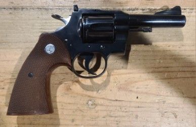*CONS* COLT TROOPER 4" 357MAG 6 SHOT REVOLVER, BLK/WOOD