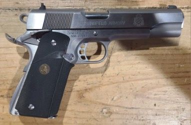 *CONS* SPRINGFIELD ARMORY 1911-A1 5" 8+1 SEMI-AUTO .45ACP PISTOL,  BLK/STNLS, COMES W/ 4 MAGS, NO BOX