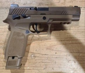 *USED* SIG SAUER P320 M17 4.5" 21+1 SEMI-AUTO 9MM PISTOL, FDE, COMES W/ 6 MAGS, ORIGINAL CASE