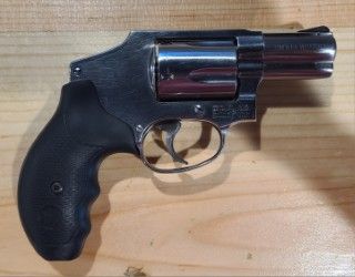 *USED* SMITH &amp; WESSON 640-3 2.1" 5 SHOT .357 REVOLVER, BLK/STNLS, NO BOX