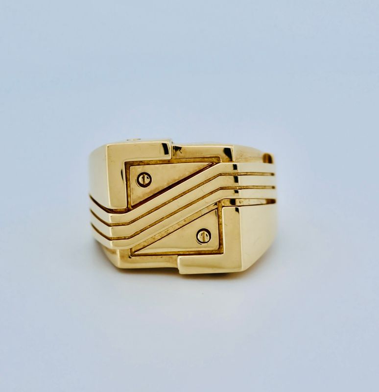 Anillo Oro 10k 
Size 11
Peso 11g
HO10005361