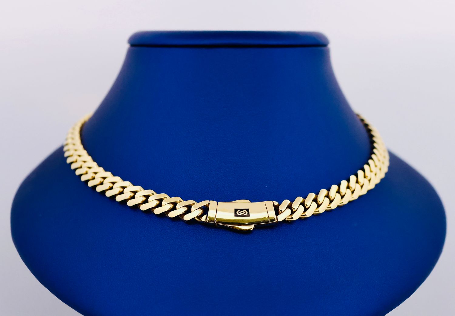 Cadena Monaco Plain 10k
Dimensiones 22