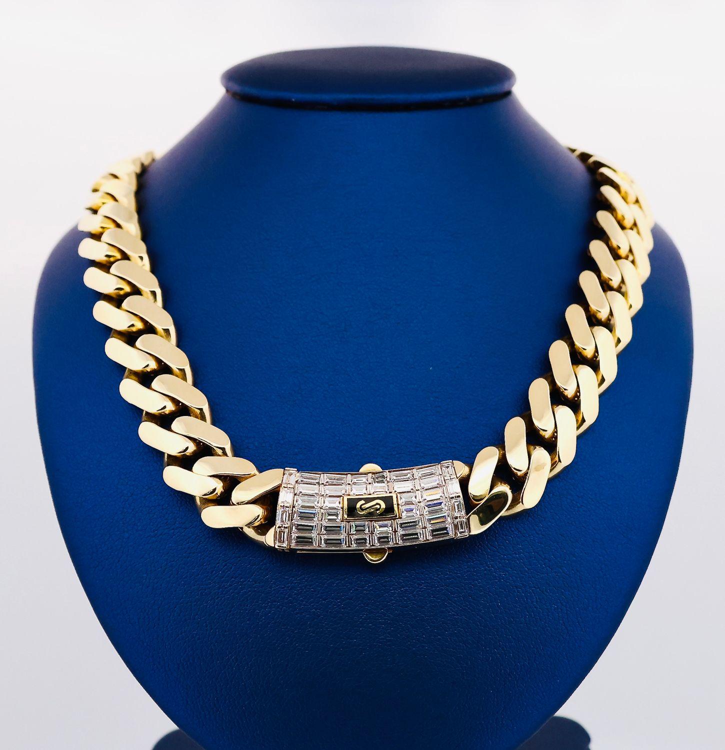 Cadena Monaco cierre Baguette 10k
Dimensiones 20