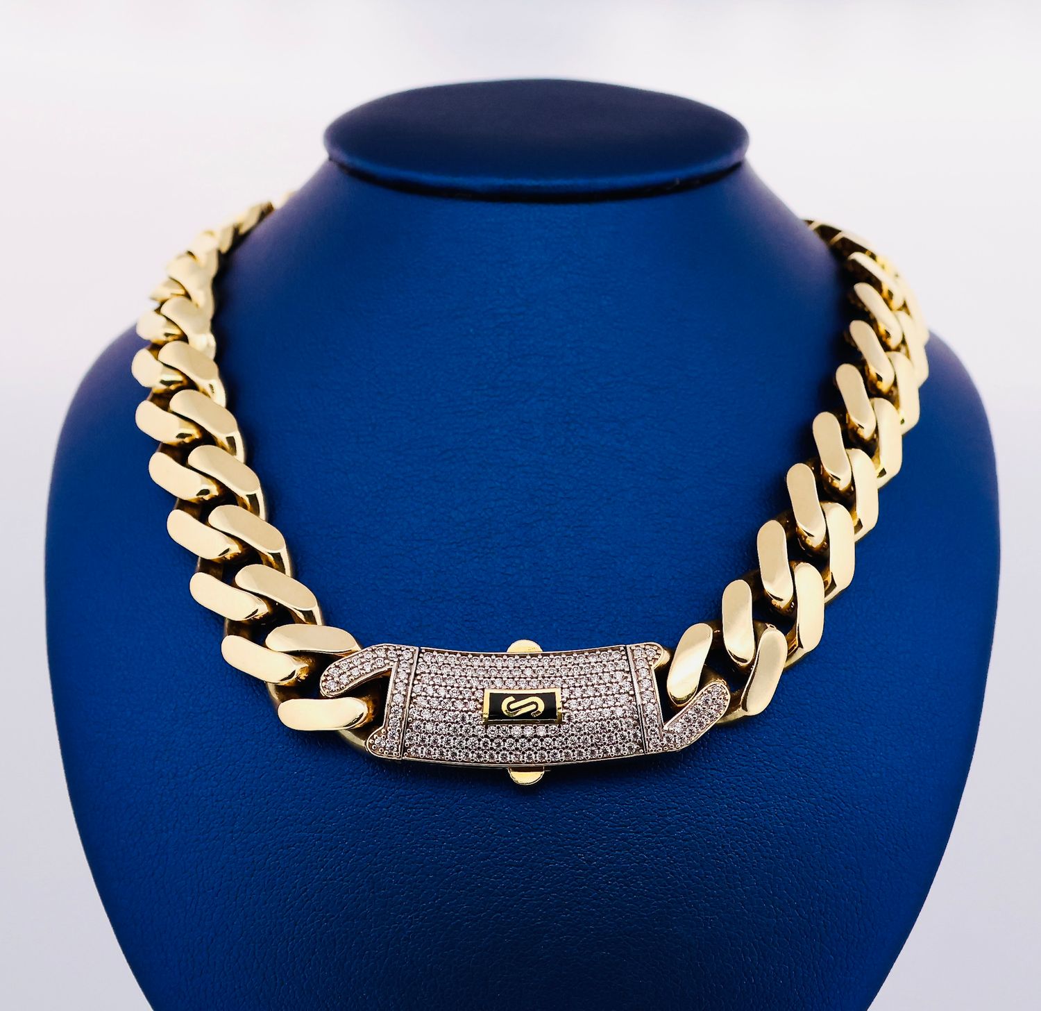 Cadena Monaco 14k
Dimensiones 24