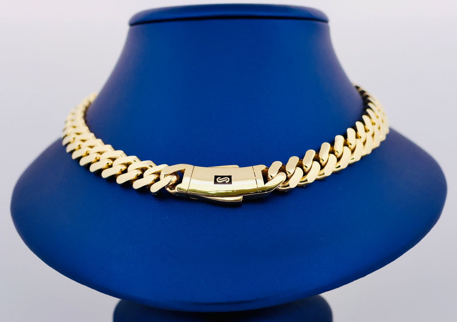 Cadena Monaco Plain 14k
Dimensiones 16