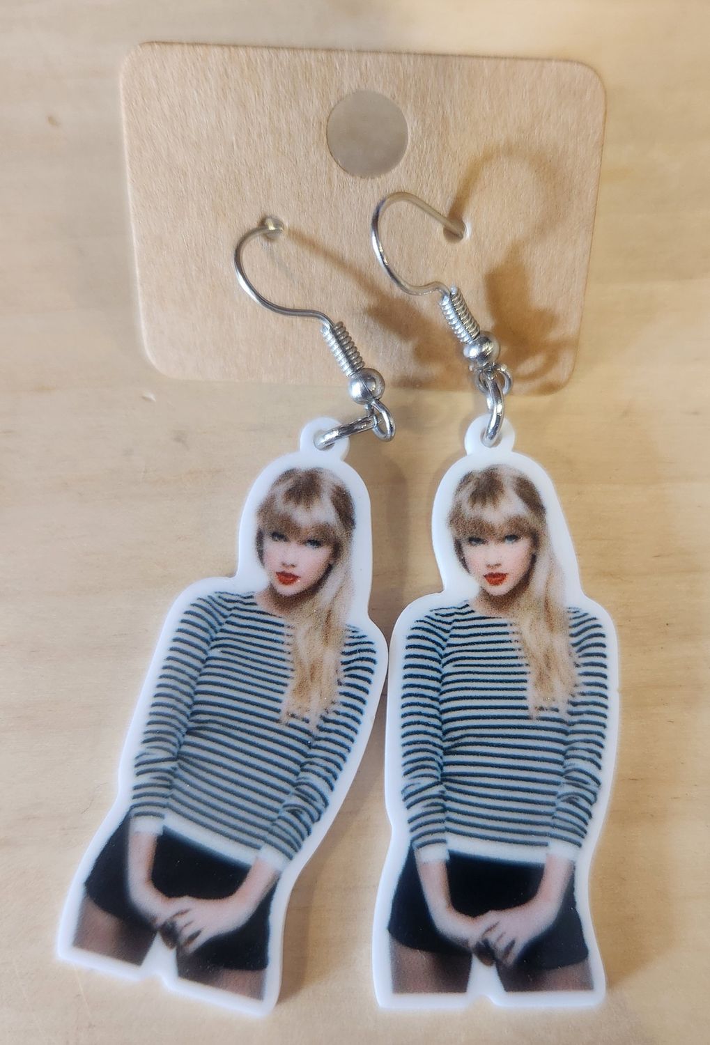 Music Earrings by Momo, design: Taylor Swift
