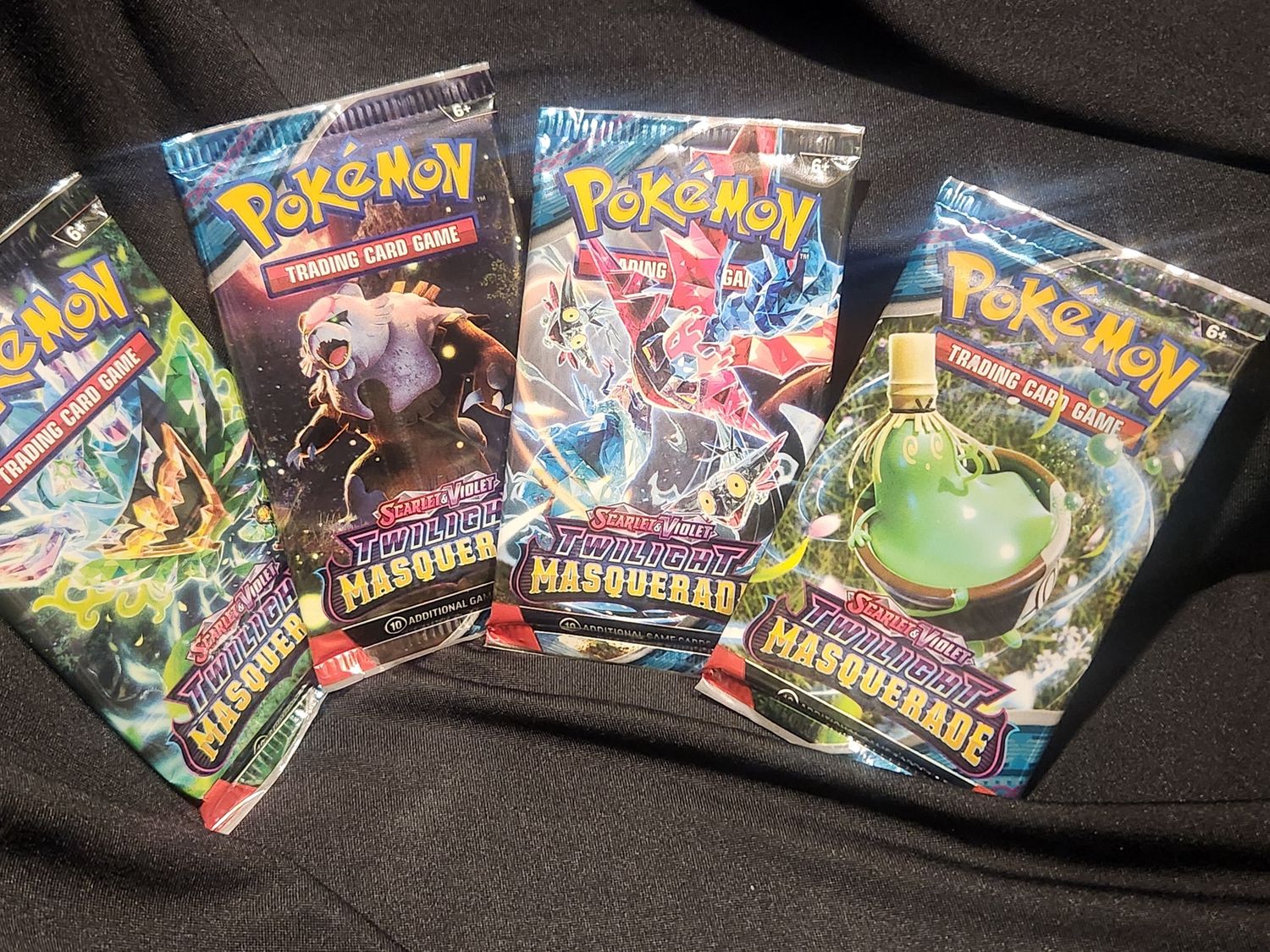 POKEMON TCG: SCARLET and VIOLET TWILIGHT MASQUERADE BOOSTER Single Booster Pack