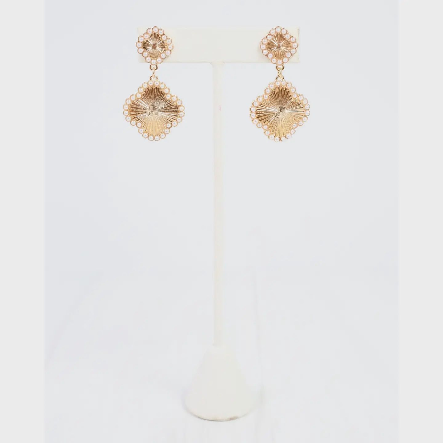 Darby Double Clover Earring