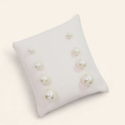 Britt Pearl Stud Set