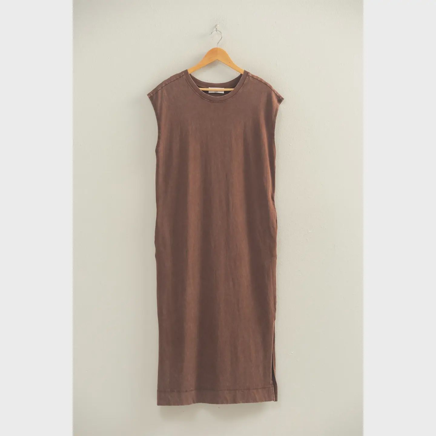 Ivy Mineral wash Midi Dress - CHOCOLATE