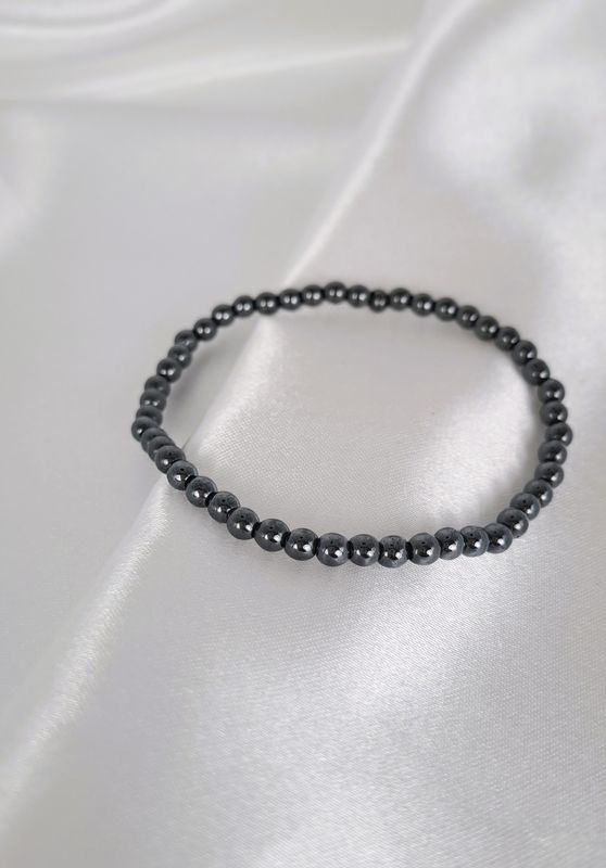 Bracelet Hématite 4mm- Force et magnétisme