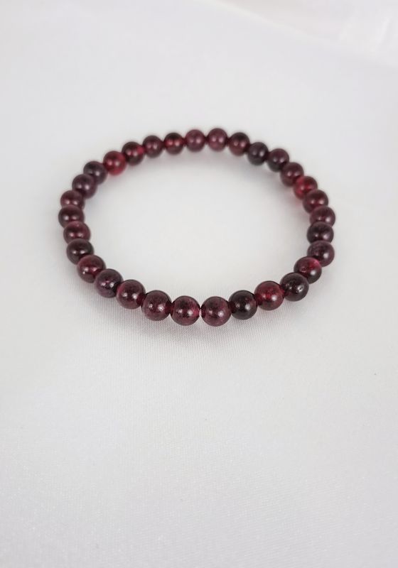 Bracelet Grenat 6mm - Courage, vitalité, méditation
