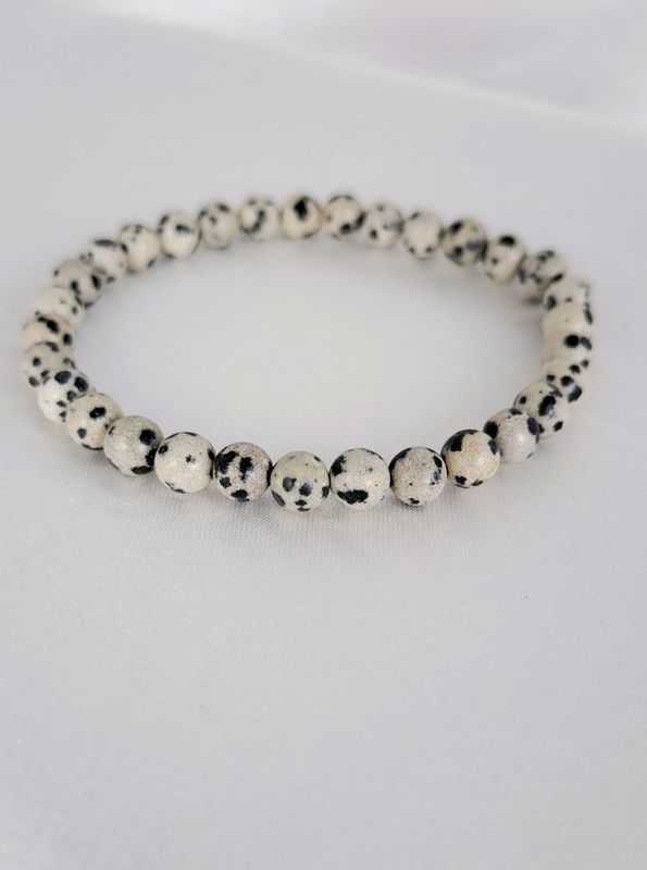 Bracelet en Jaspe Dalmatien 6mm - Connecte l'énergie physique et spirituelle
