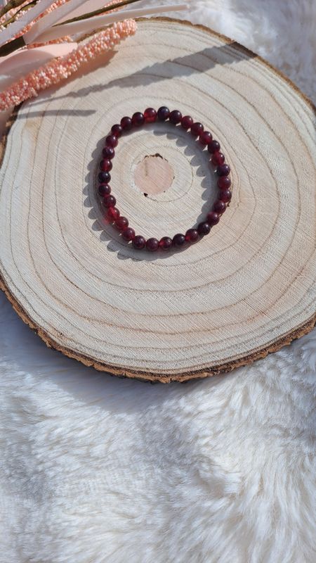 Bracelet Grenat 6mm - Courage, vitalité, méditation