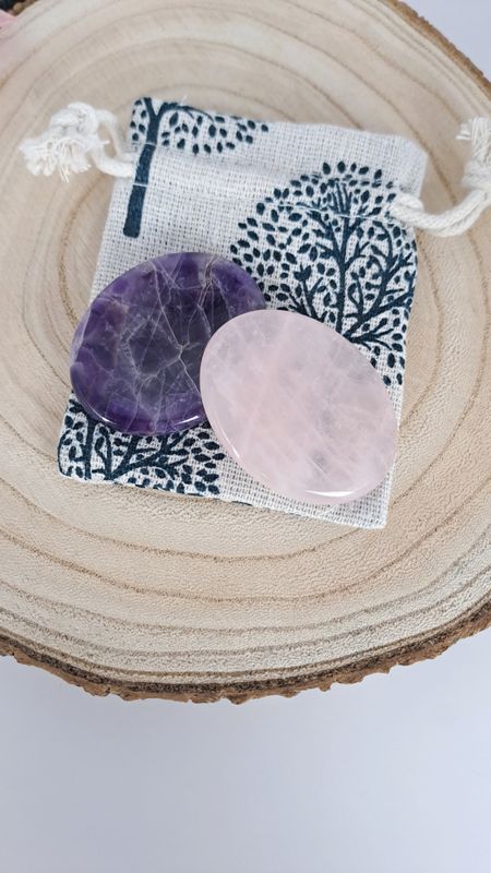 Pochon de galet Anti-stress "pierre-pouce" - Apaisement et douceur