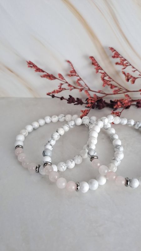 Bracelet " Douceur et Bienveillance"- Howlite et Quartz rose