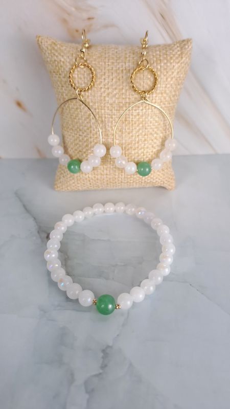 Parure Pierre de Lune arc-en-ciel et Jade vert - Douceur, harmonie