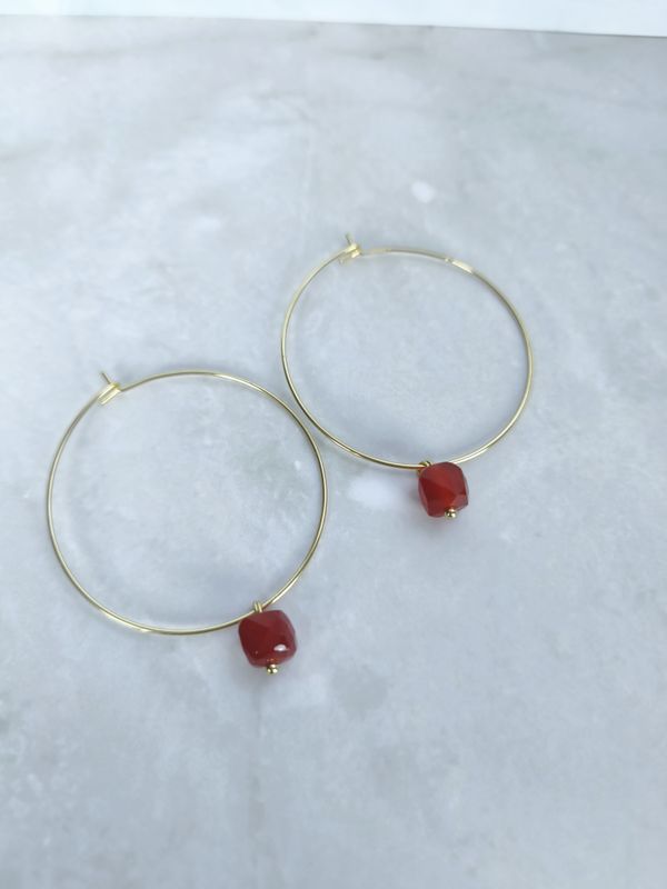 Boucles d'oreilles "Créole" Agate rouge faccettée