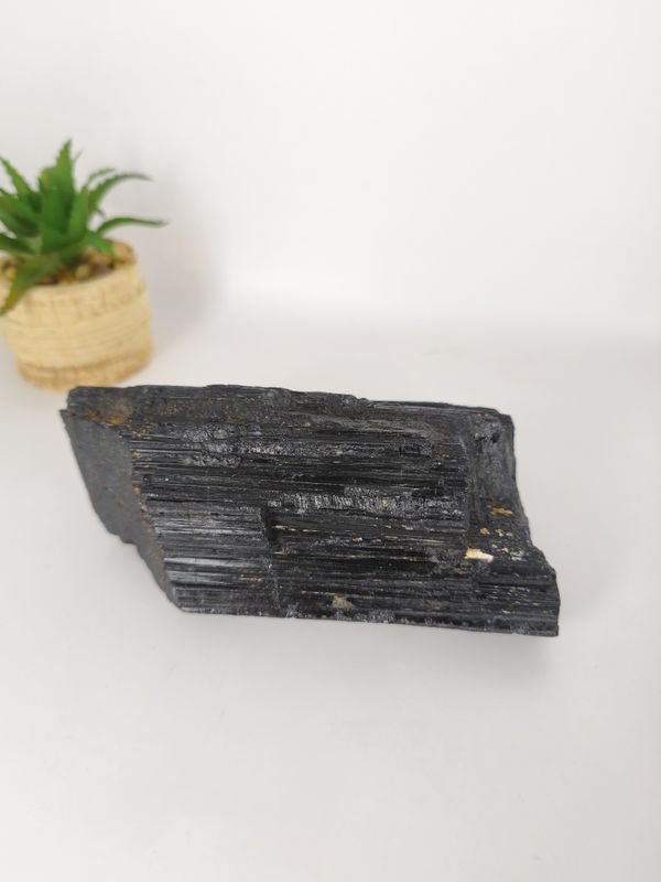 Tourmaline Noire " brute A"