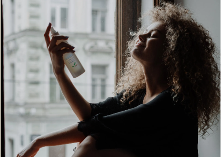 ACQUA ATTIVA   Viso-Corpo-Capelli