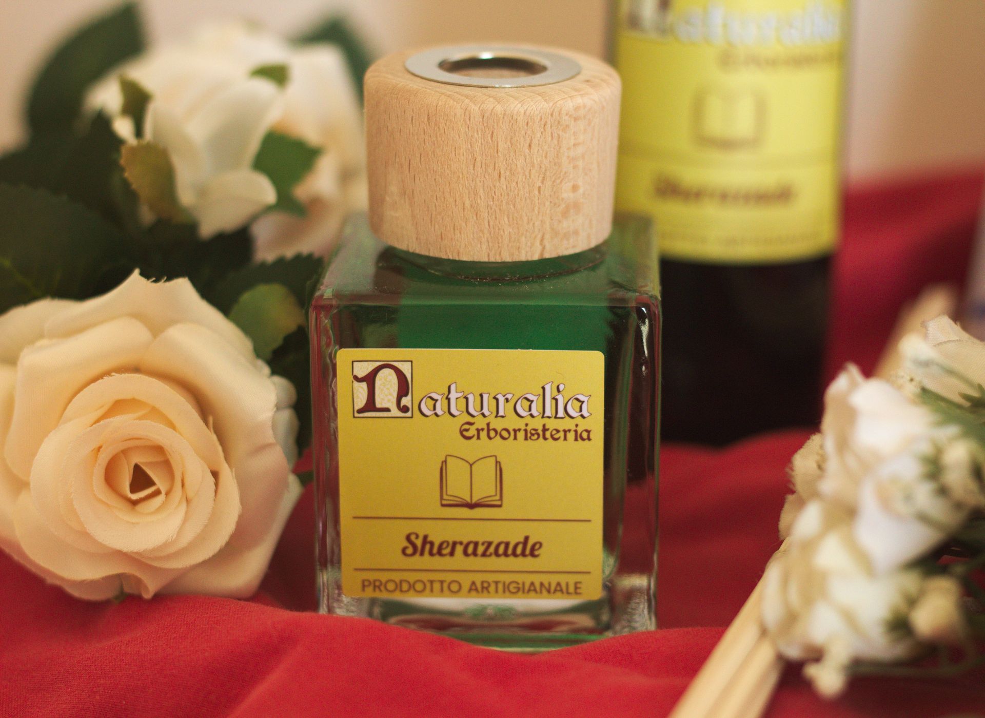 Sherazade Profumo a bastoncini - Calicanto, Gelsomino e Rosa. 