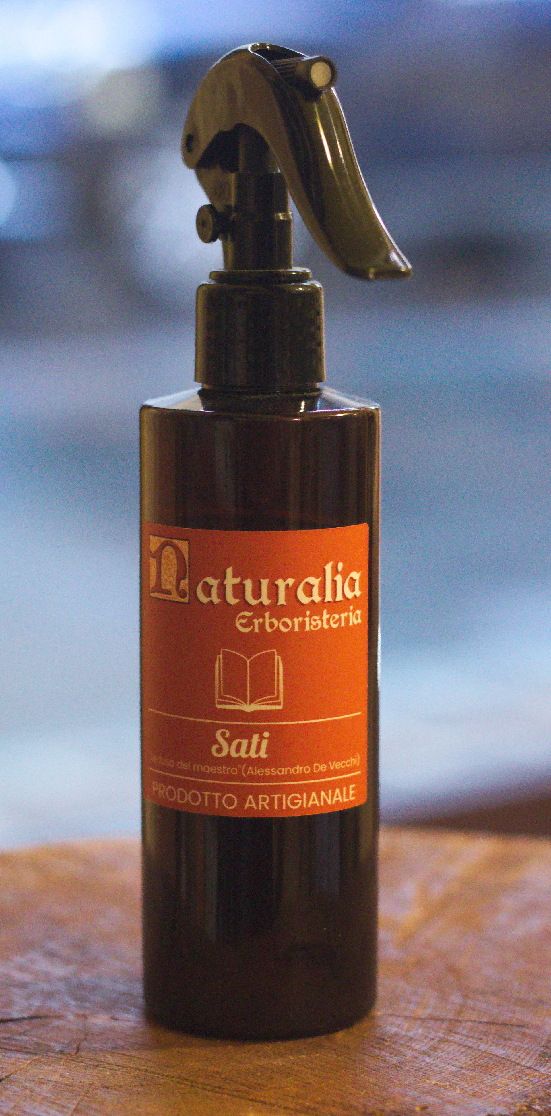 Sati  Profumatore Spray - Profumo di Mirra e Note Minerali
