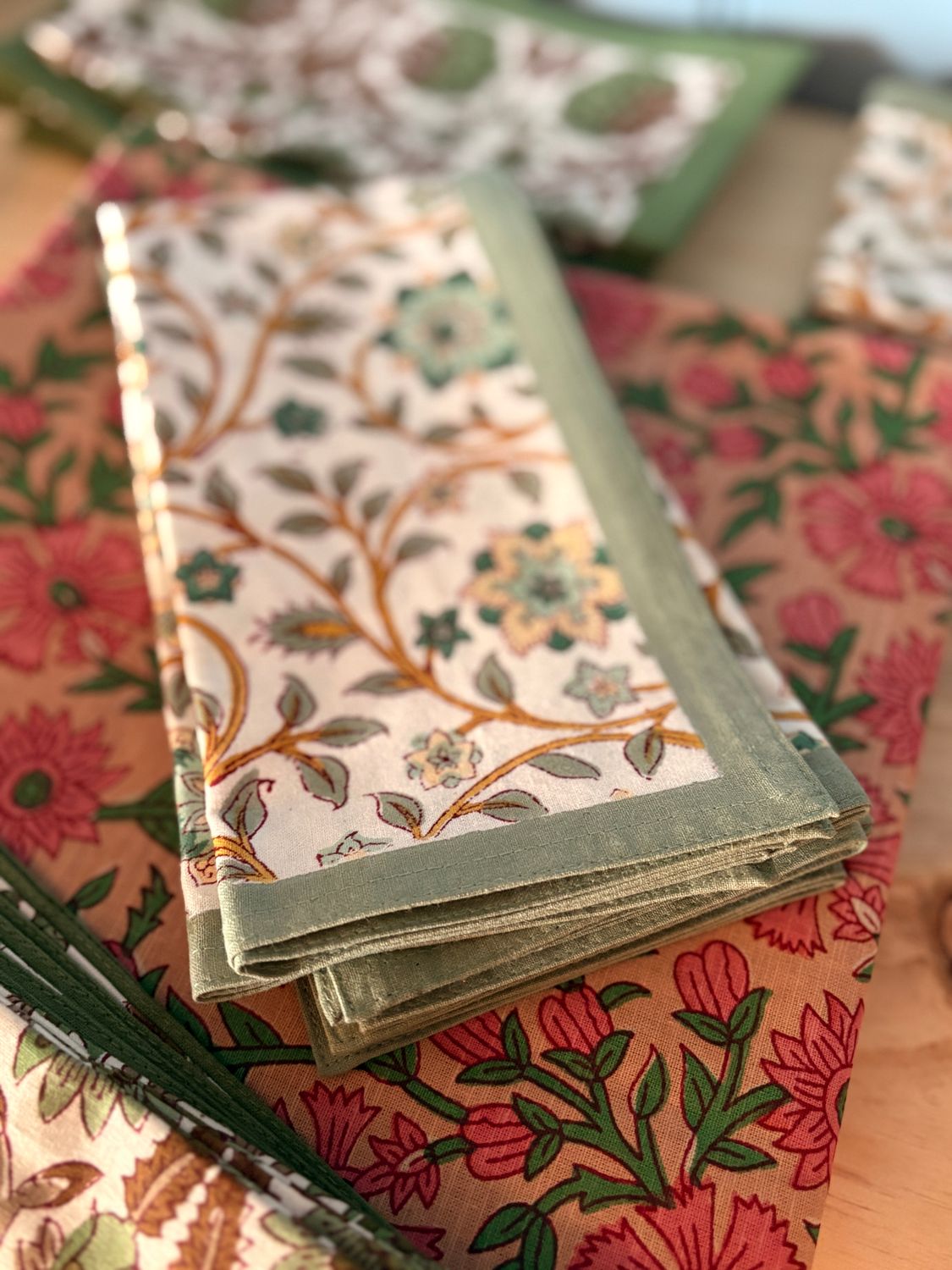 Lot 4 serviettes de table Fernande