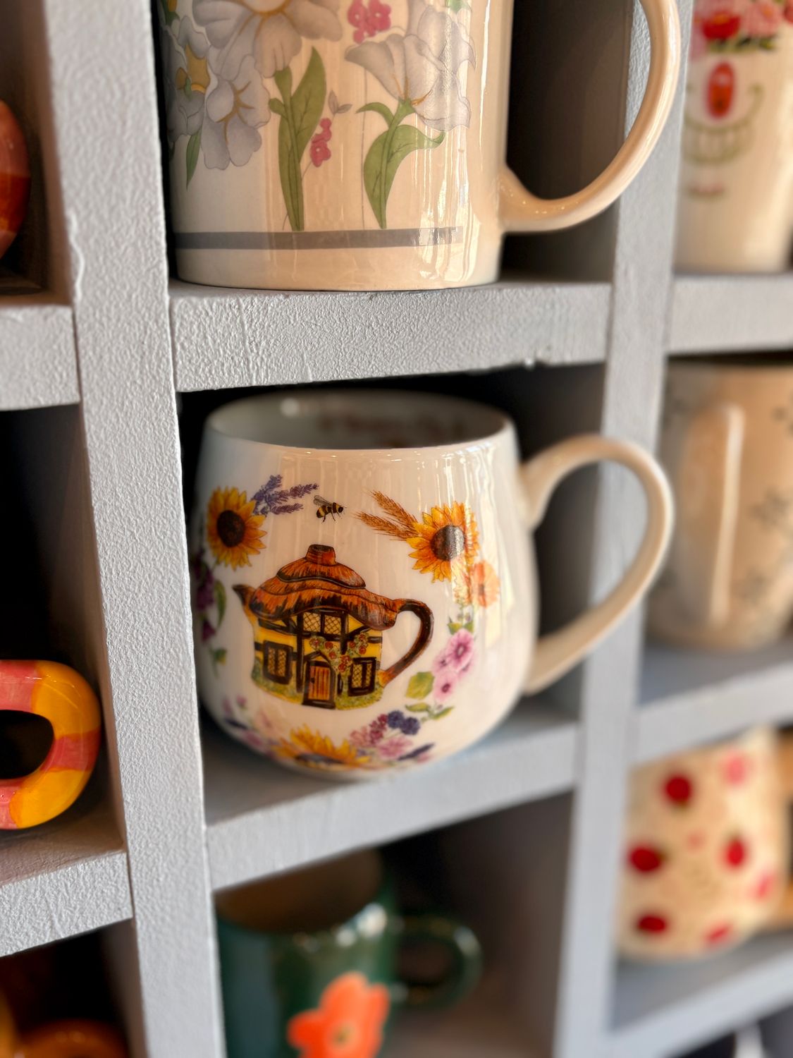 Mug “Bonjour l’été” – par Caroline Millet (CarofromWoodland)