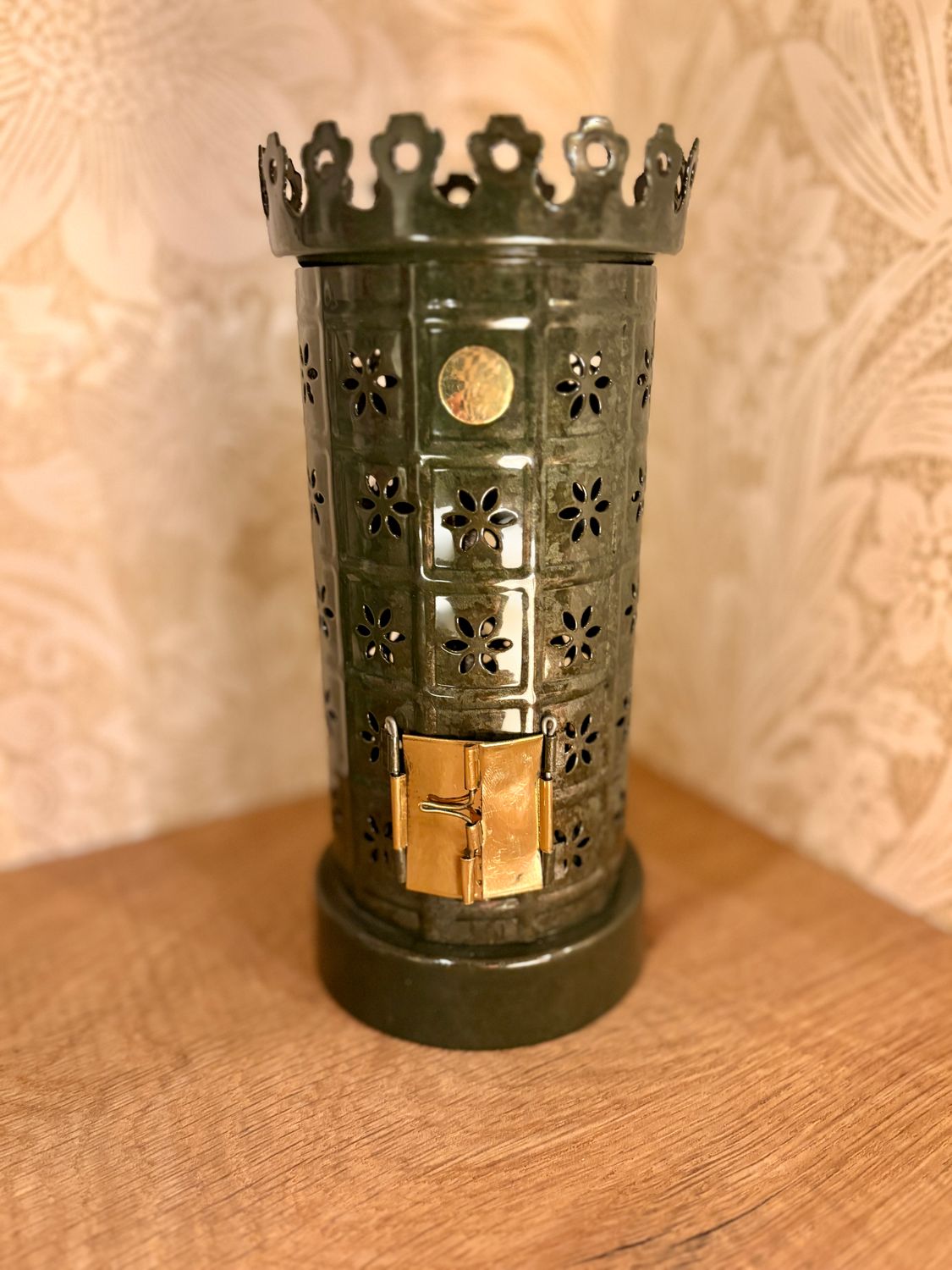 Photophore – « Le Poêle des Forêts Nordiques »