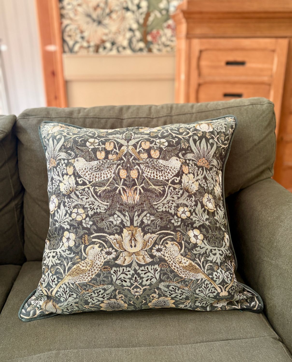 Coussin Oswald William Morris