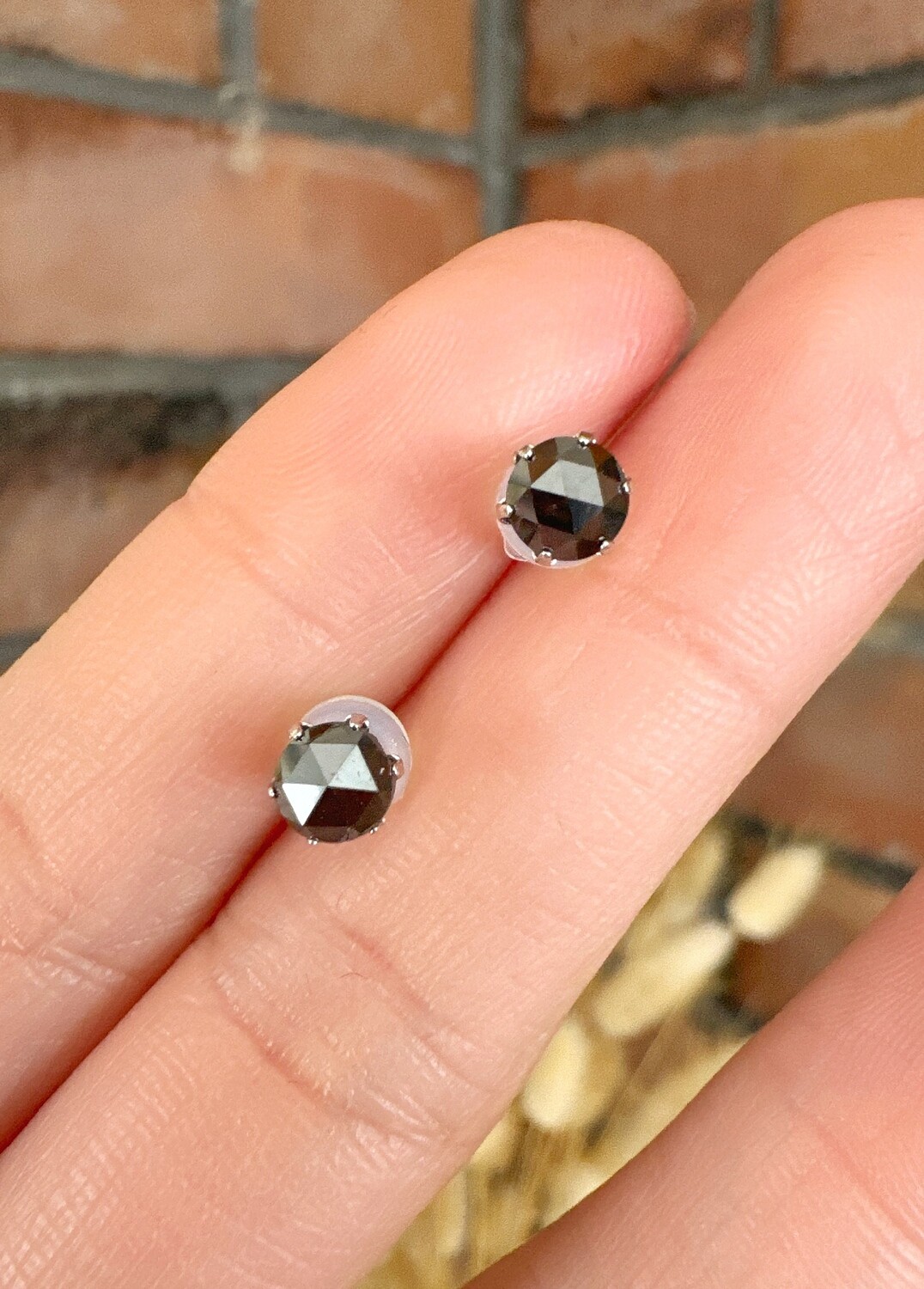 1 ct Black Diamond Stud